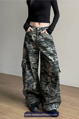 Loose Camouflage Style Cargo Pocket Pants