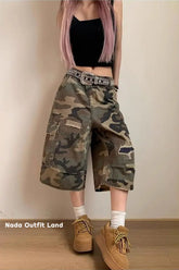 Loose Ripped Patched Knee Length Camouflage Pants