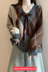 Long Sleeve V-Neck Lace Spliced Argyle Sweater