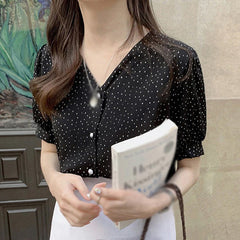Loose Dot Printed Short Sleeve Shirt