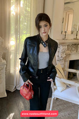 Long Sleeve Cropped Leather Black Jacket