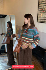 Long Sleeve Turn Down Collar Retro Pattern Sweater