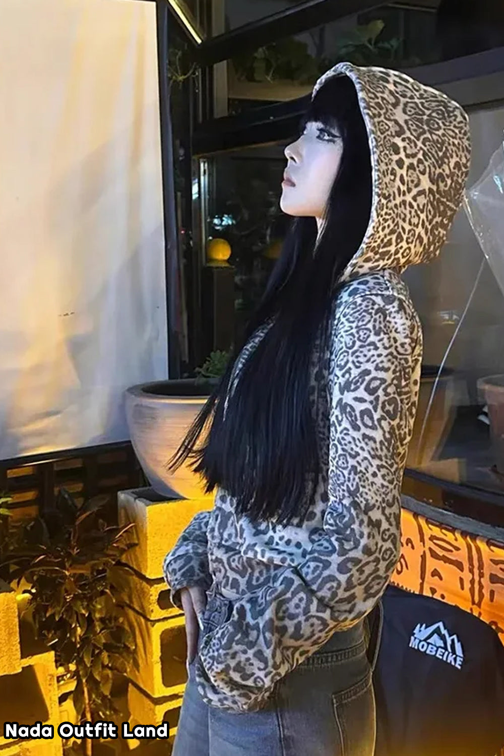 Long Sleeve Vintage Leopard Pattern Cropped Hooded Sweatshirt