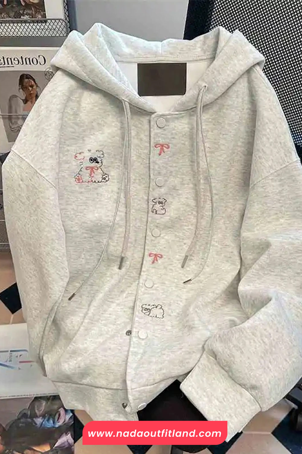 Loose Cute Puppy Embroidered Hooded Sweatshirt
