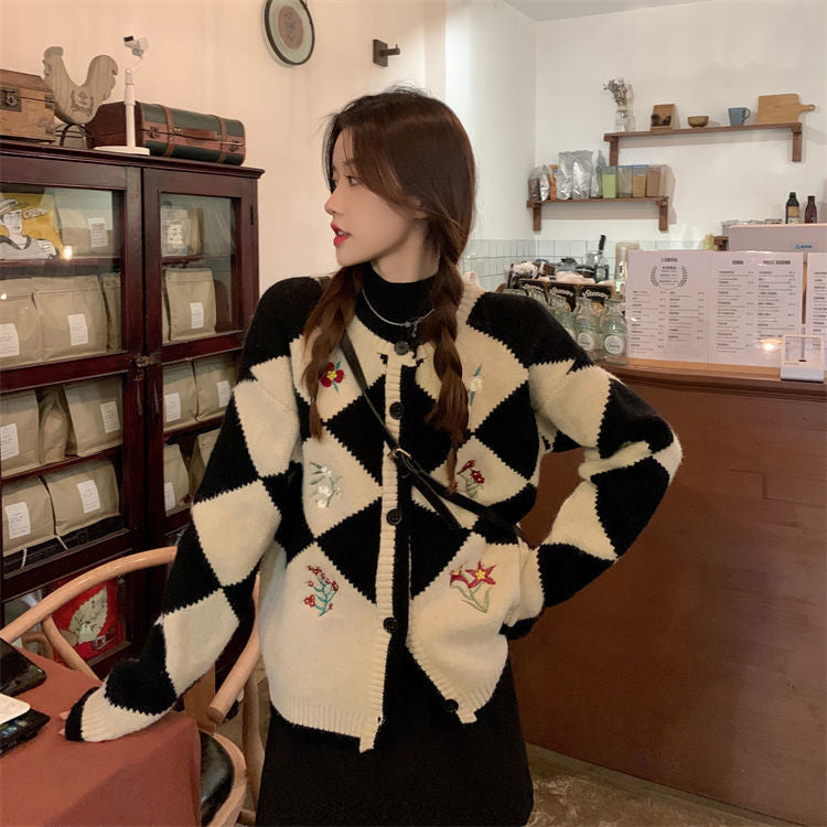 Loose Floral Embroidery Sweet Cardigan Sweater