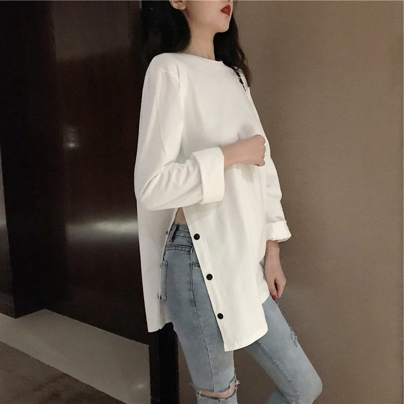 Loose Side Split Button O-Neck Shirt