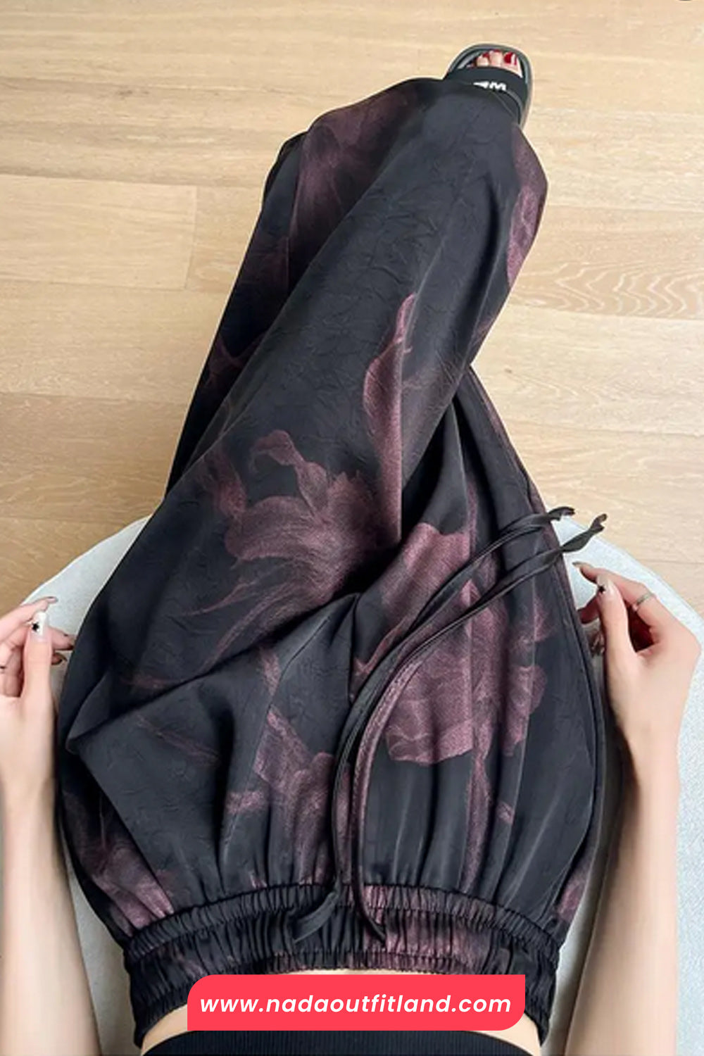 Elastic Waist Floral Pattern Black Long Pants