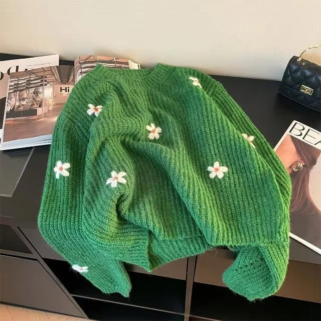 3D Flower Embroidered Knitted Sweater
