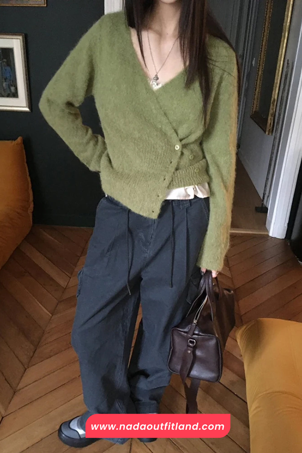 Long Sleeve V-Neck Irregular Style Cropped Sweater