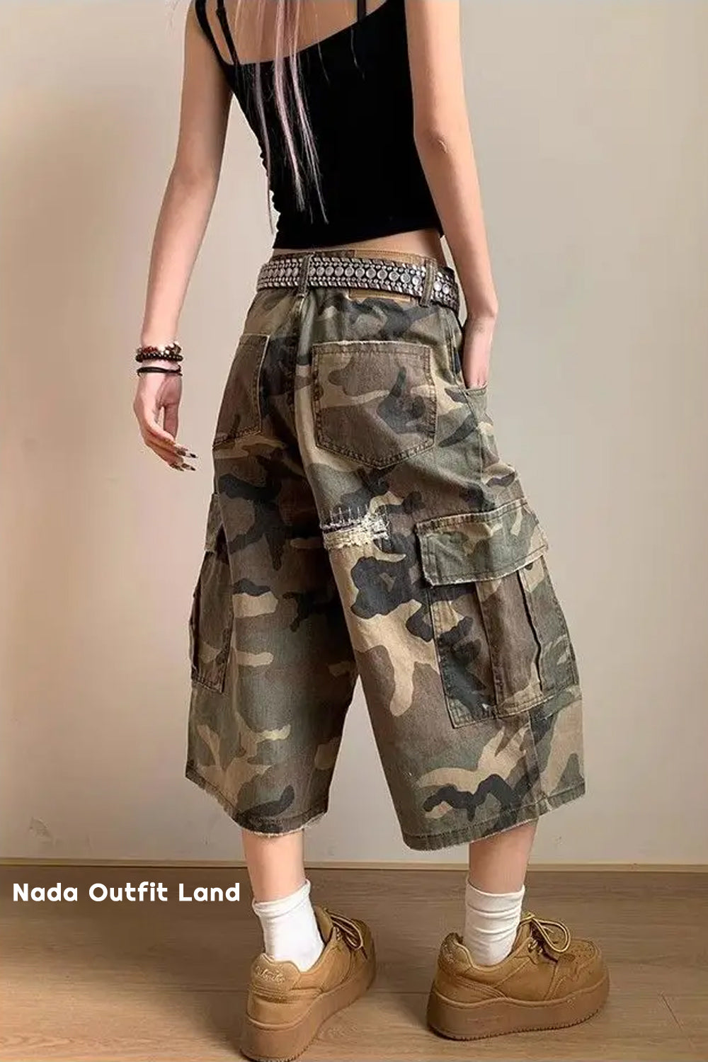 Loose Ripped Patched Knee Length Camouflage Pants
