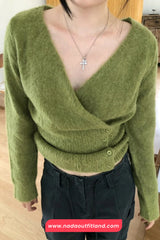 Long Sleeve V-Neck Irregular Style Cropped Sweater