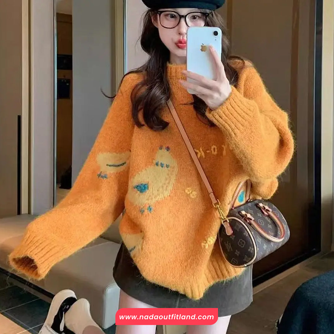 Long Sleeve Cute Chicken Embroidered O-Neck Sweater