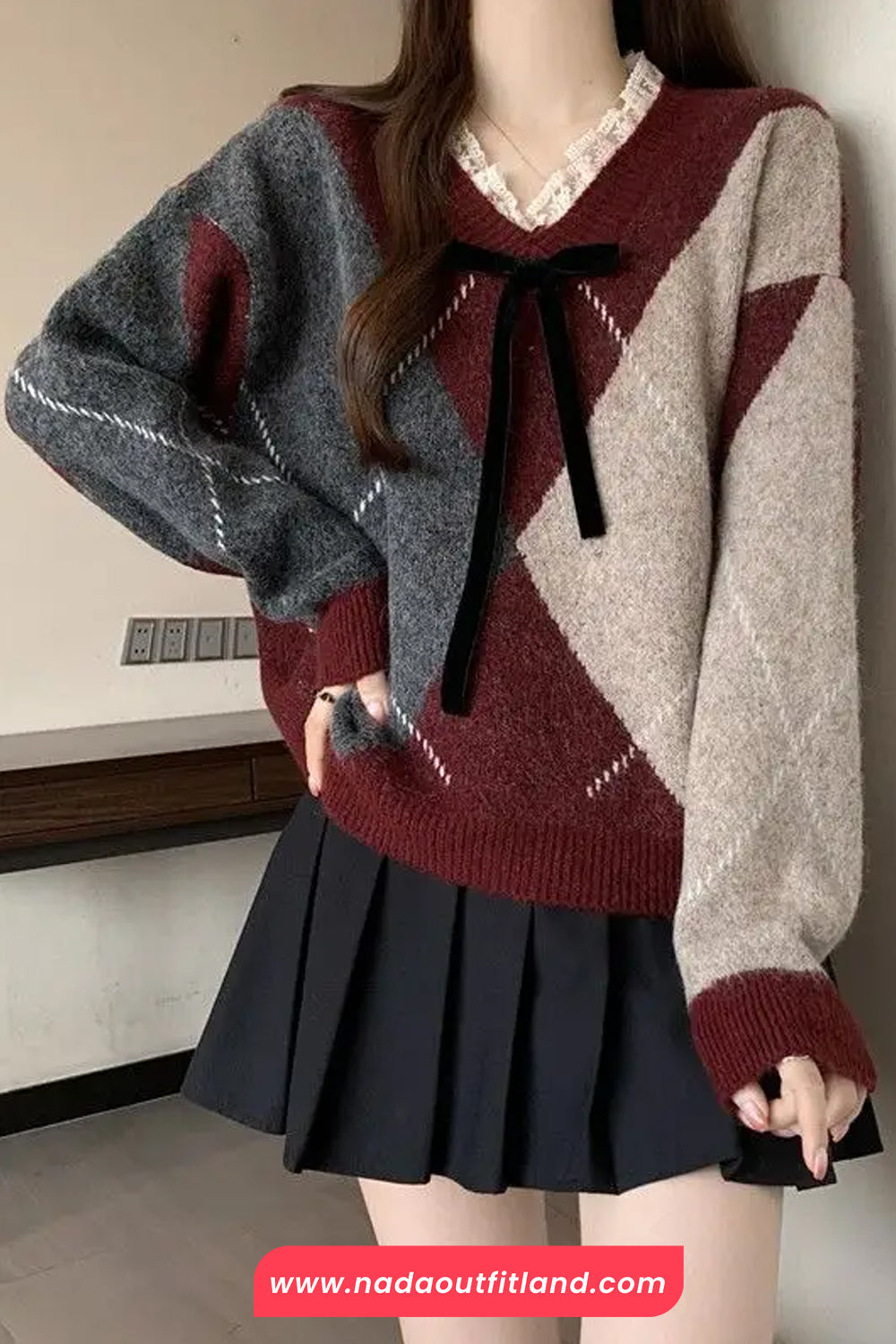 Long Sleeve V-Neck Lace Spliced Argyle Sweater