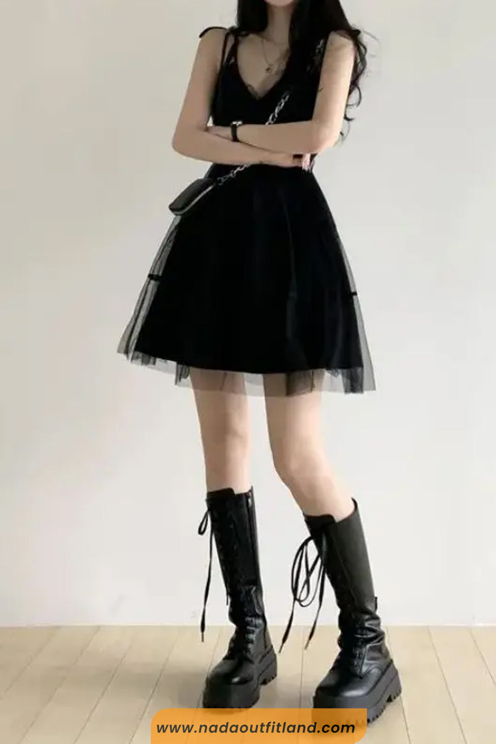Sexy V-Neck Strapless Ball Gown Mini Dress