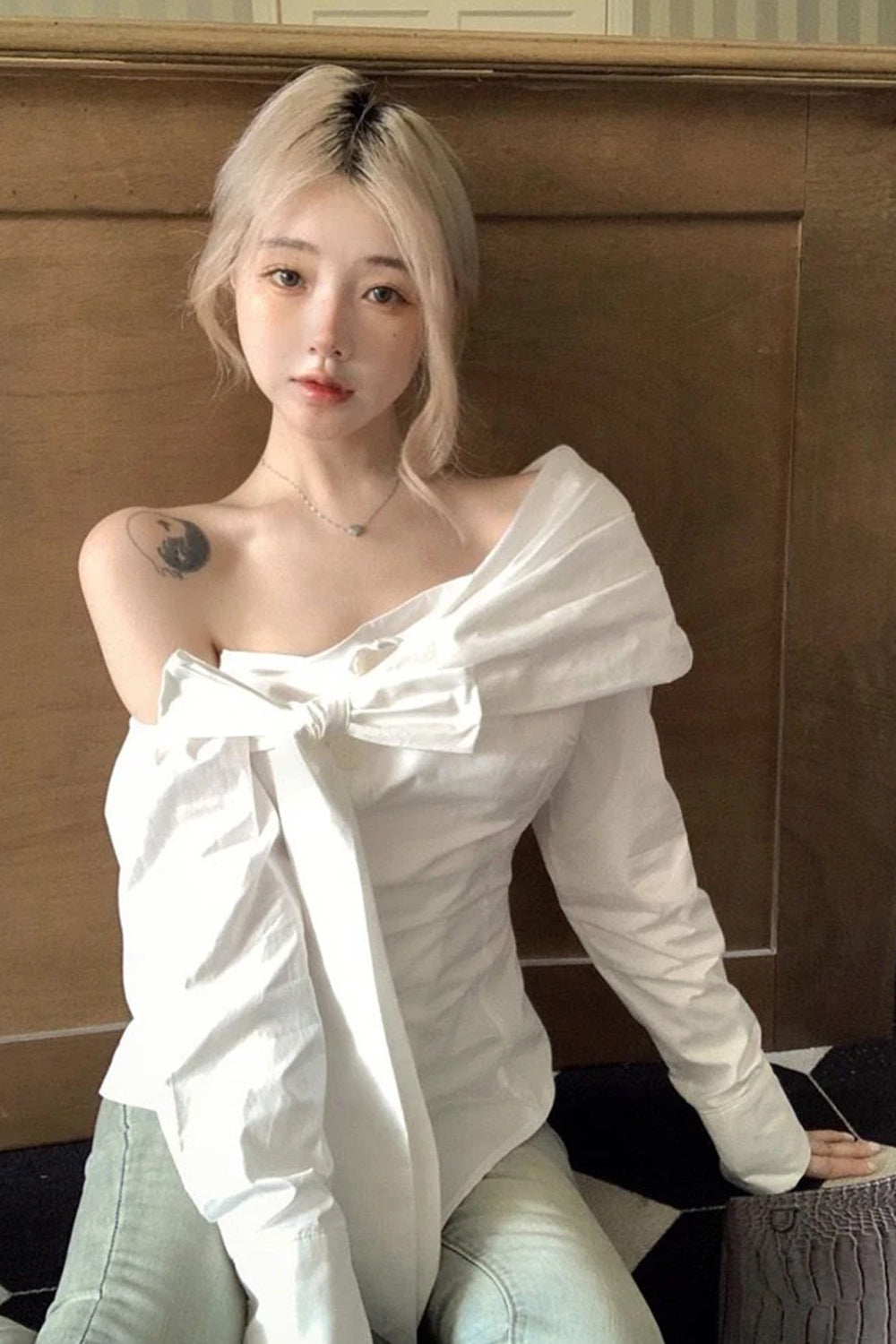 Long Sleeve Bow Bandage Sexy One Shoulder Blouse Shirt