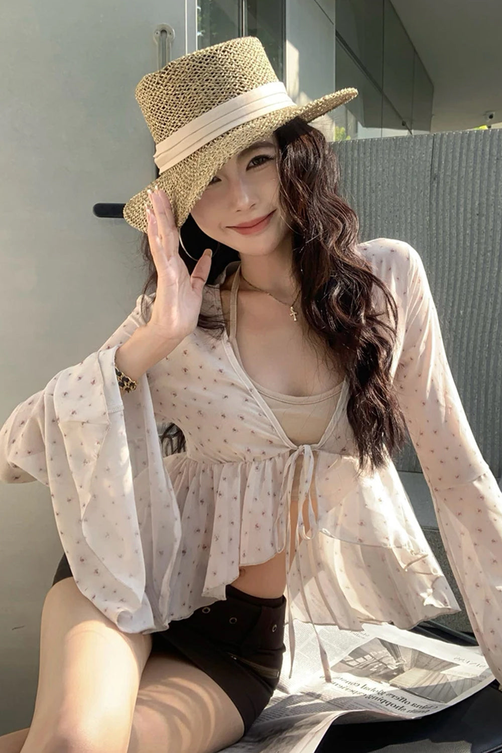 V-Neck Flare Sleeve Floral Pattern Cropped Blouse Shirt