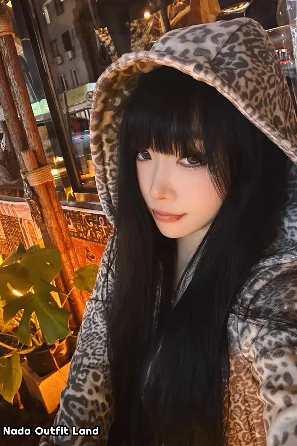 Long Sleeve Vintage Leopard Pattern Cropped Hooded Sweatshirt