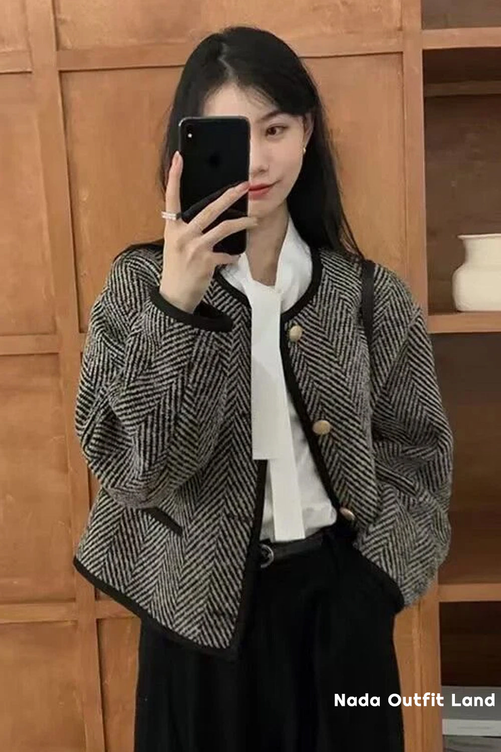 Long Sleeve O-Neck Striped Short Cardigan Sweater