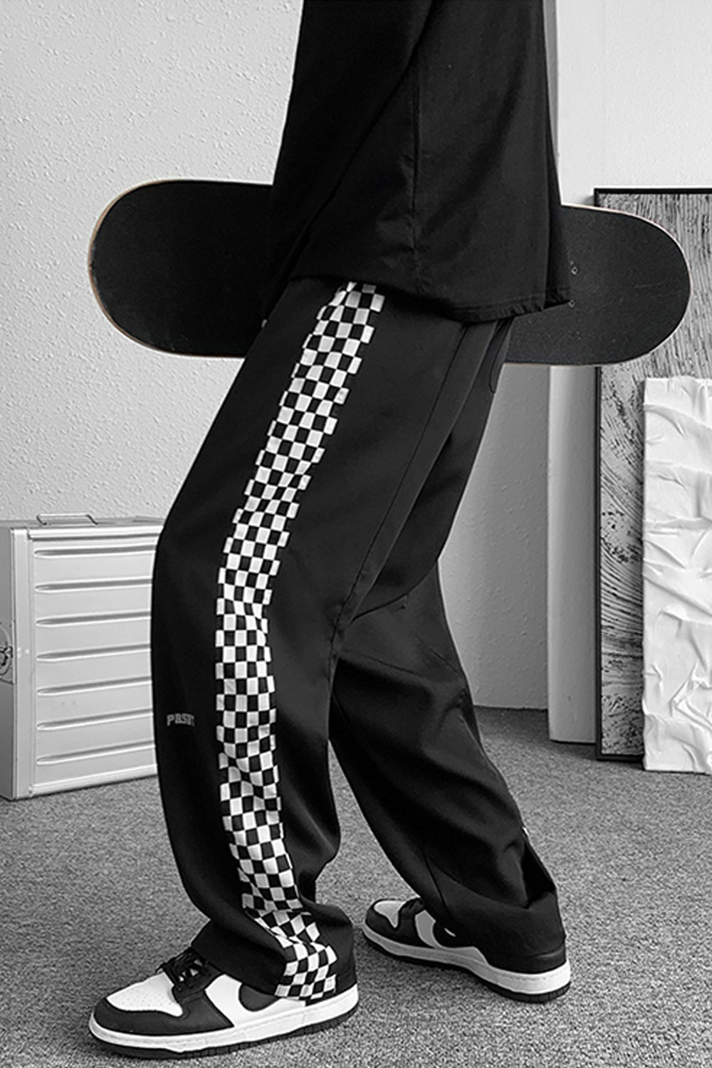 Loose Side Checkered Long Men Pants