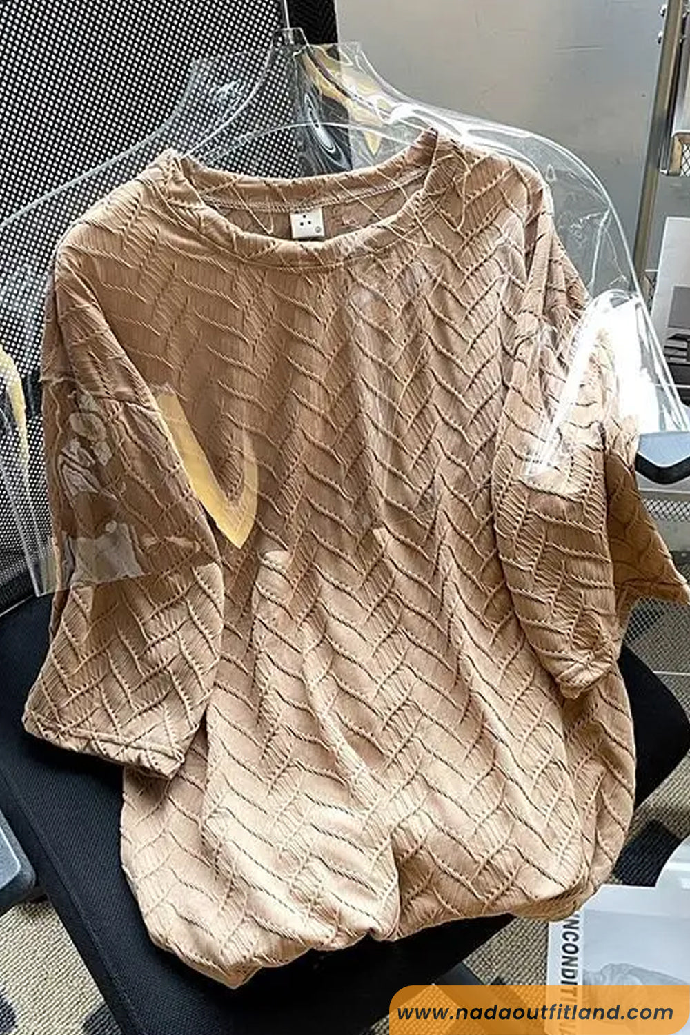 Loose Short Sleeve Textured Style Men Shirt