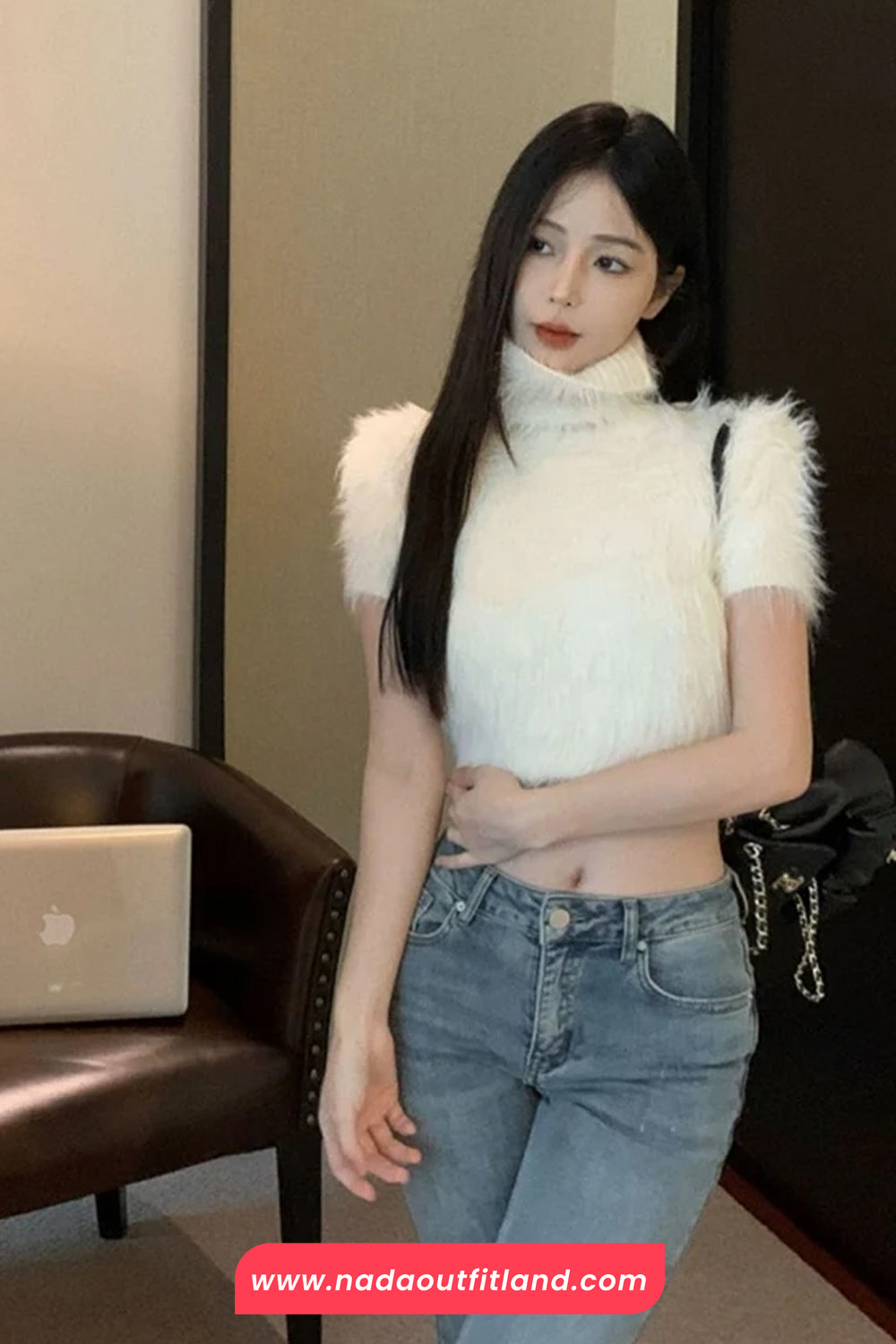 Short Sleeve Turtleneck Faux Fur Cropped Shirt