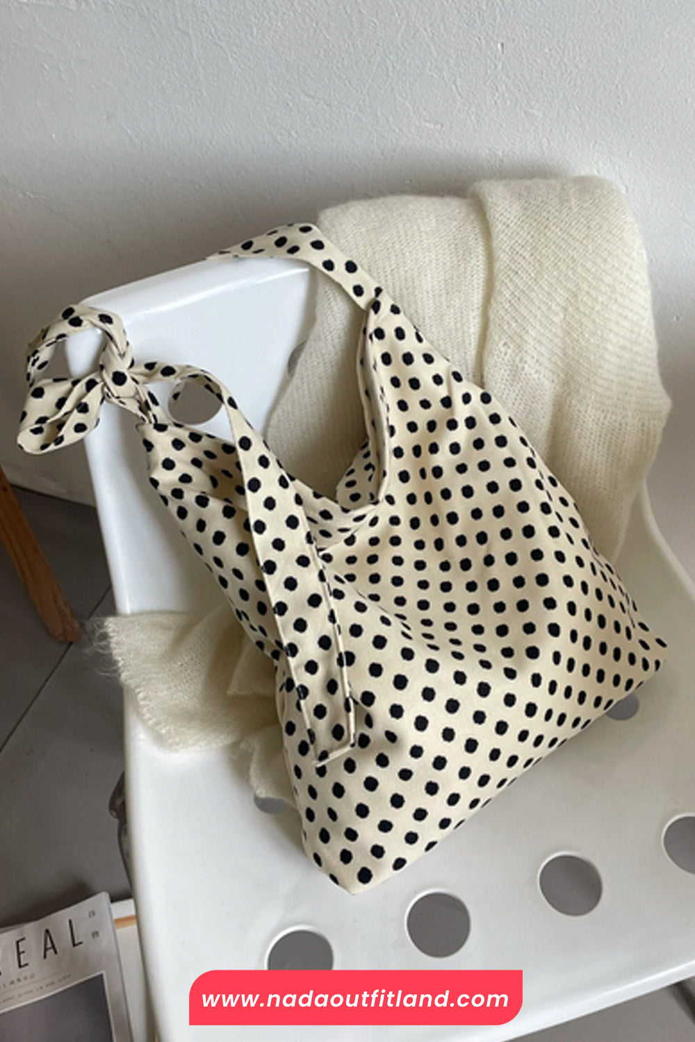 Cool Polka Dot Pattern Casual Tote Bag