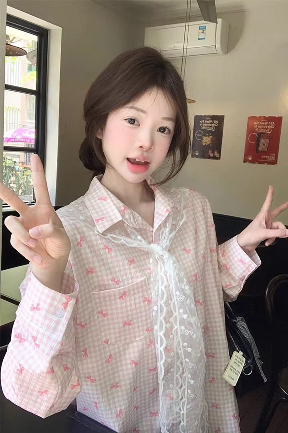 Long Sleeve Retro Lace Shawl Plaid Blouse Shirt