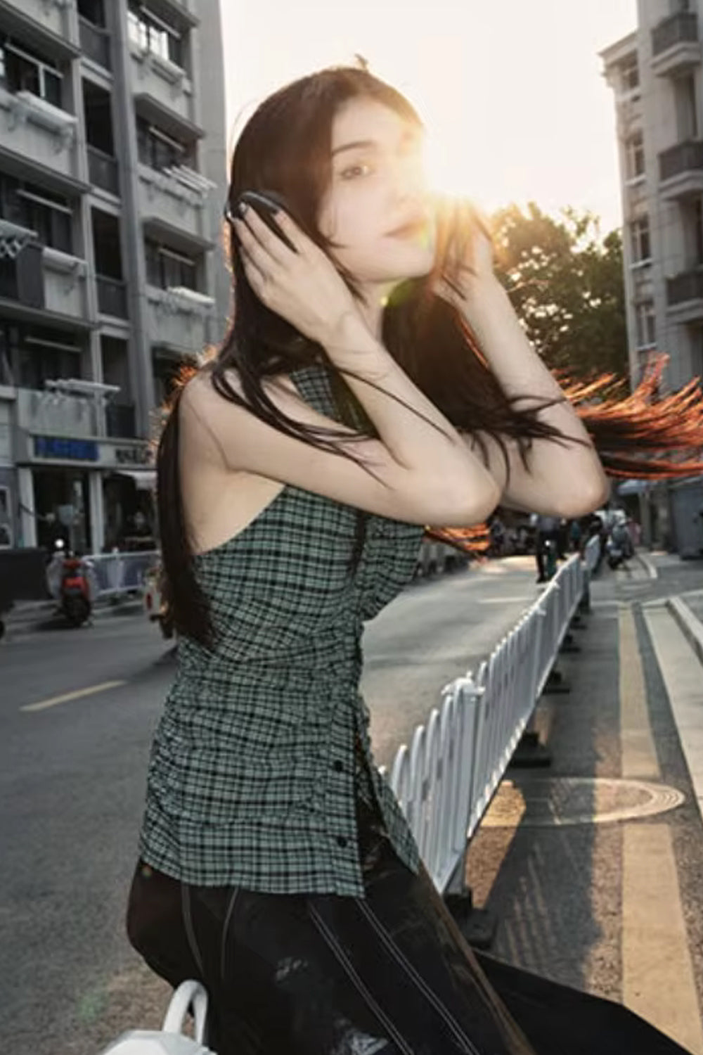 Sexy Turn Down Collar Plaid Sleeveless Crop Tops