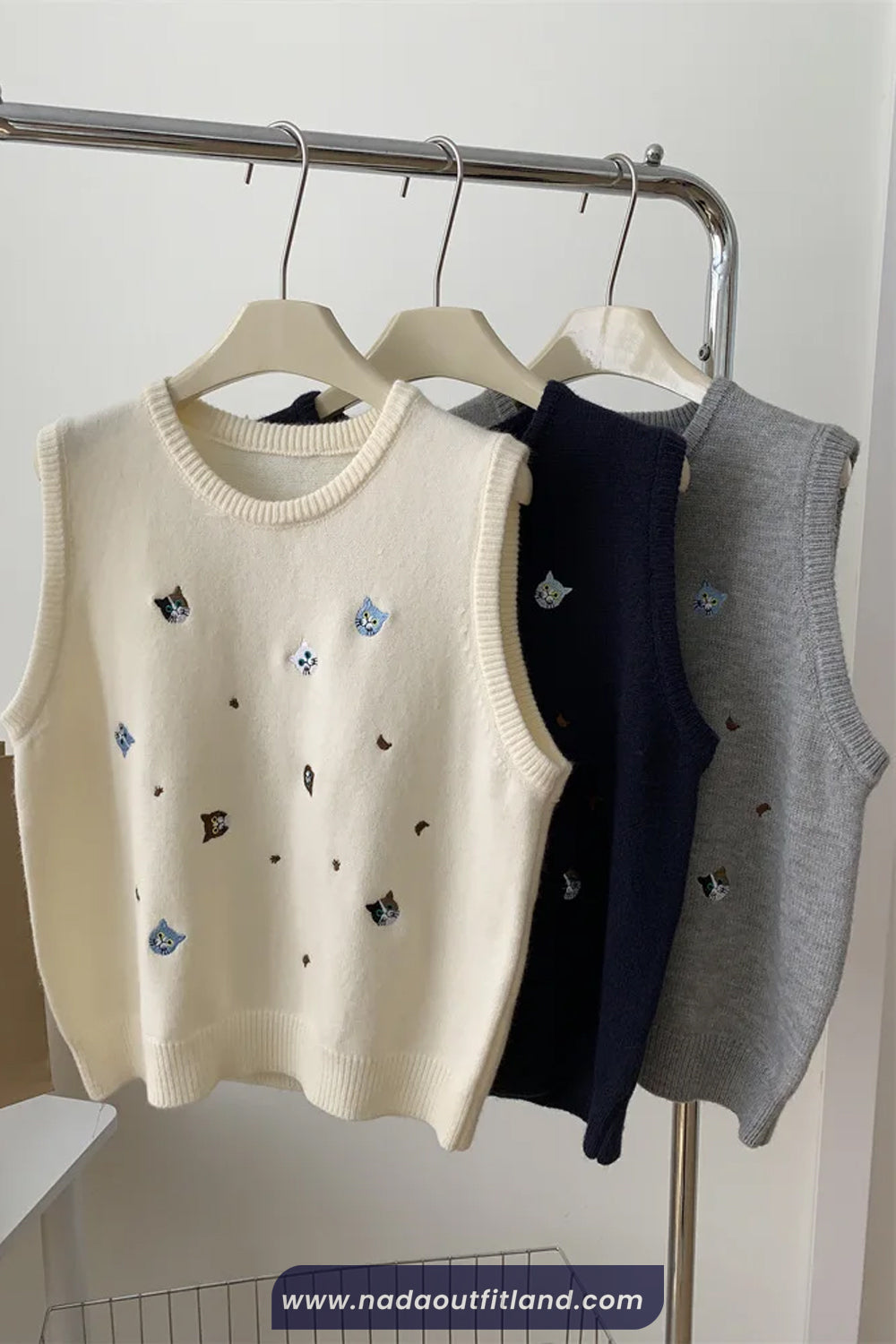 Cute Cat Embroidered Knitted Vest Sweater