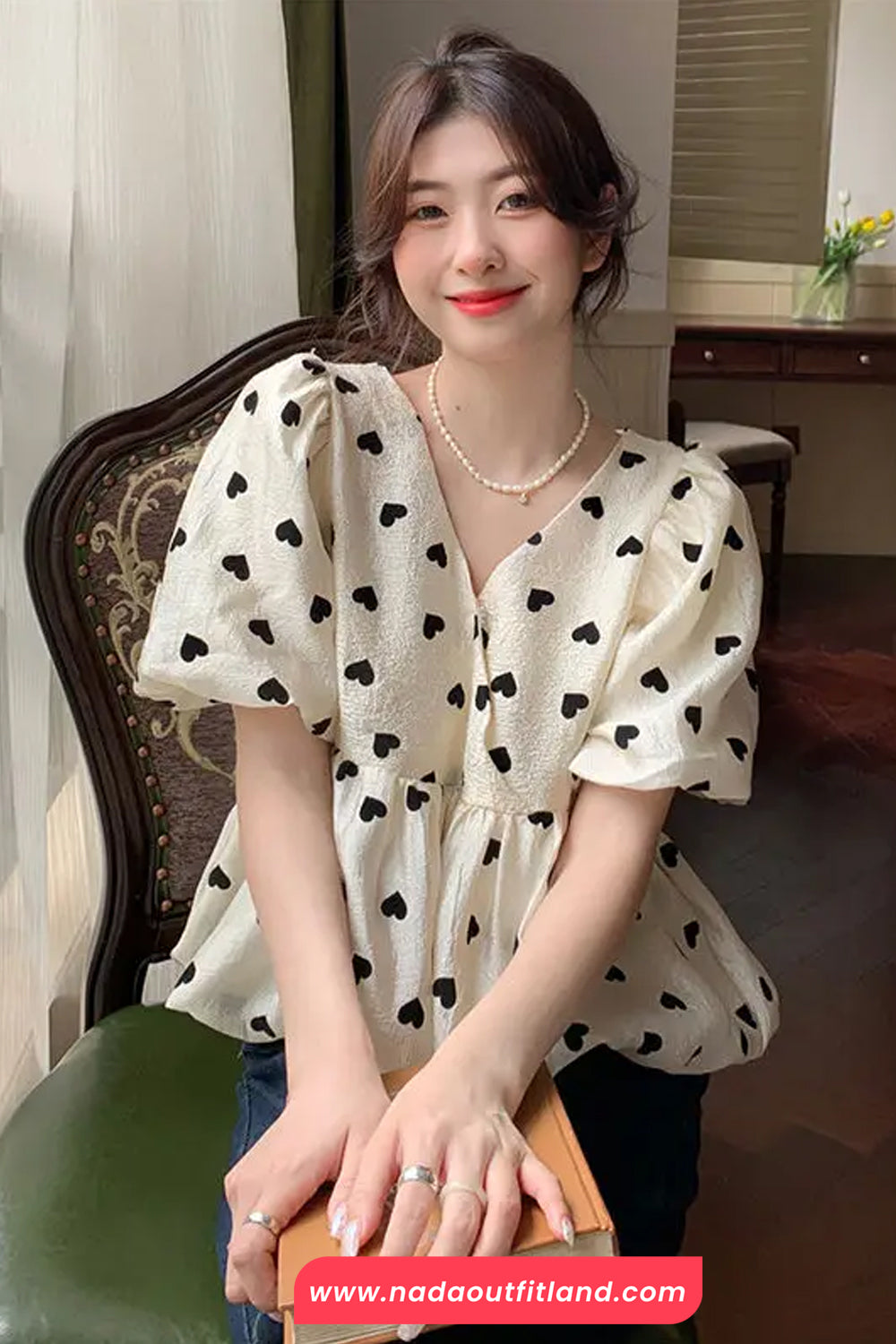 Short Sleeve V-Neck Loves Pattern Blouse Shirt