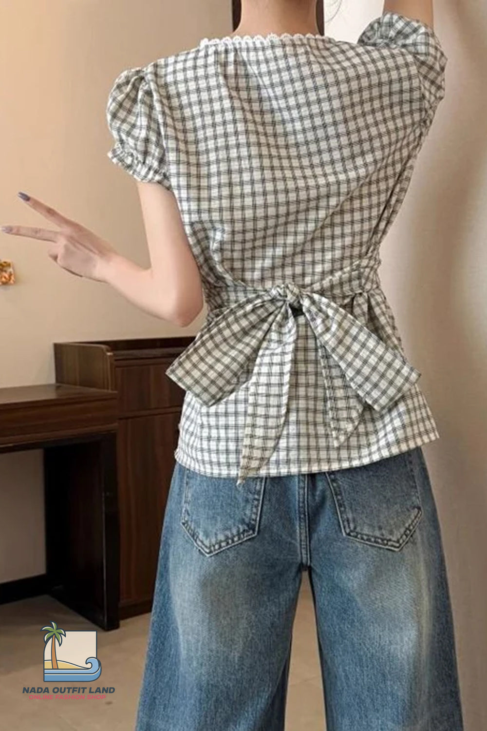 Cute V-Neck Back Bandage Style Slim Shirts