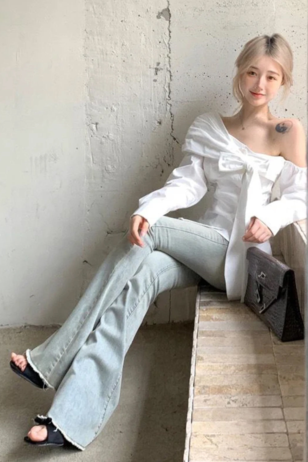 Long Sleeve Bow Bandage Sexy One Shoulder Blouse Shirt