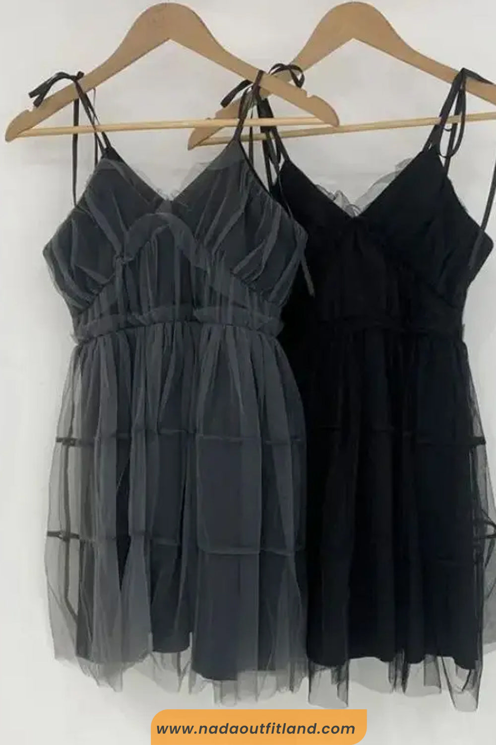Sexy V-Neck Strapless Ball Gown Mini Dress