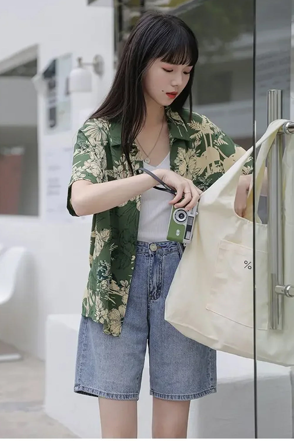 Short Sleeve Green Floral Printed Blouse Shirt
