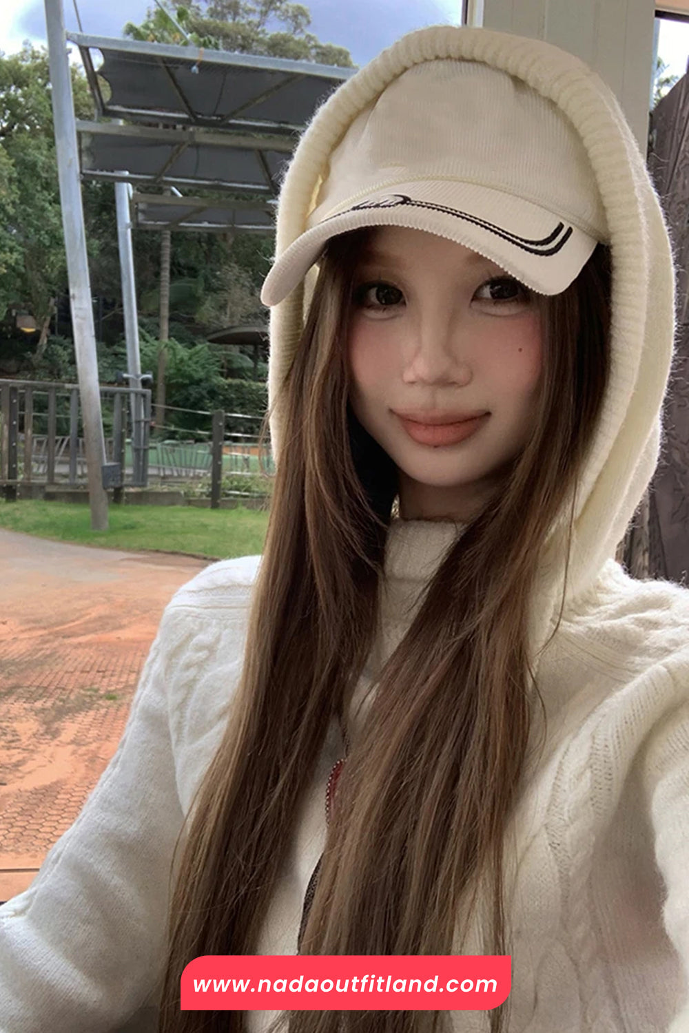 Long Sleeve Cropped Style Hooded Knitted Sweater