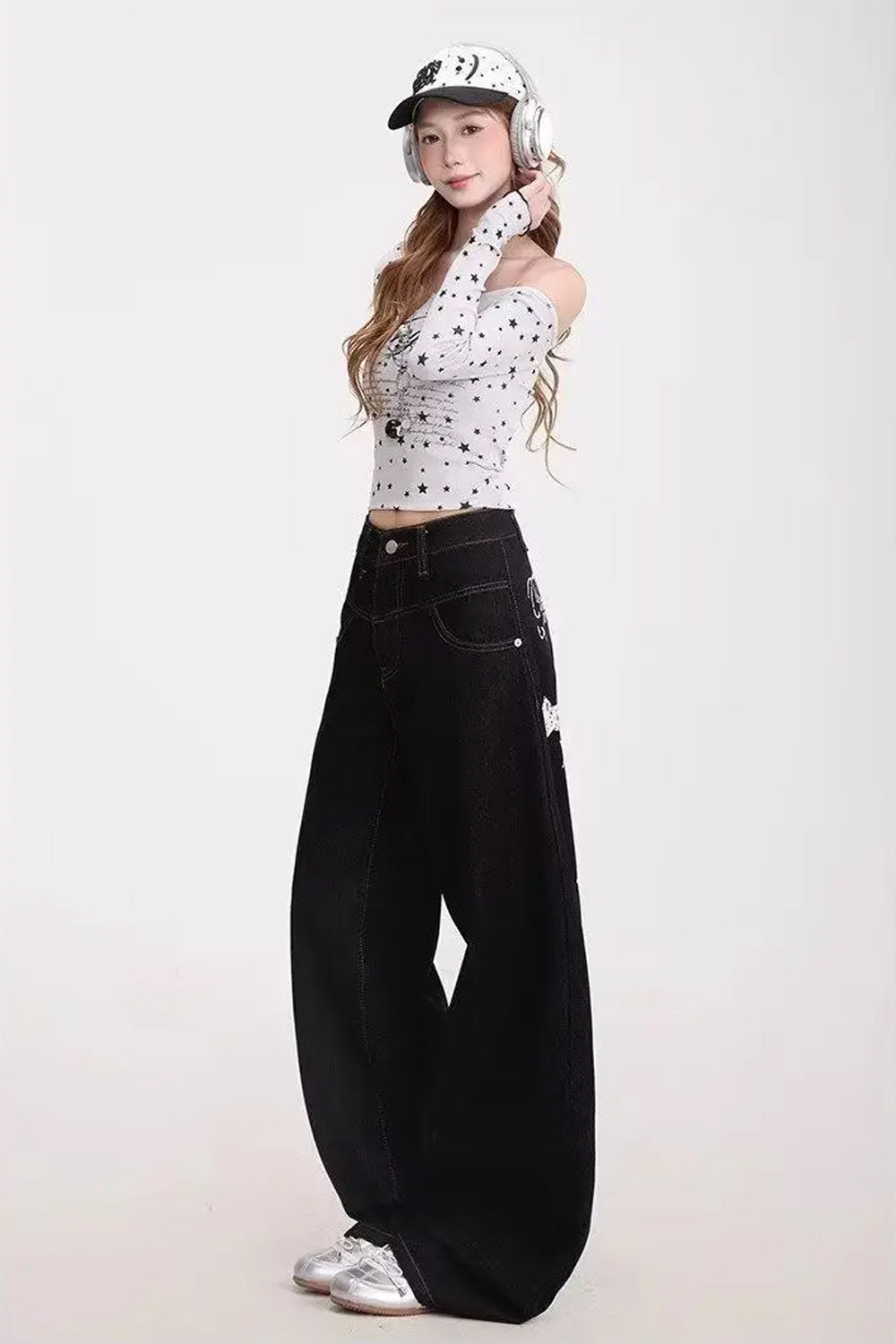 Loose Stars Pattern Back Printed Black Jeans Pants