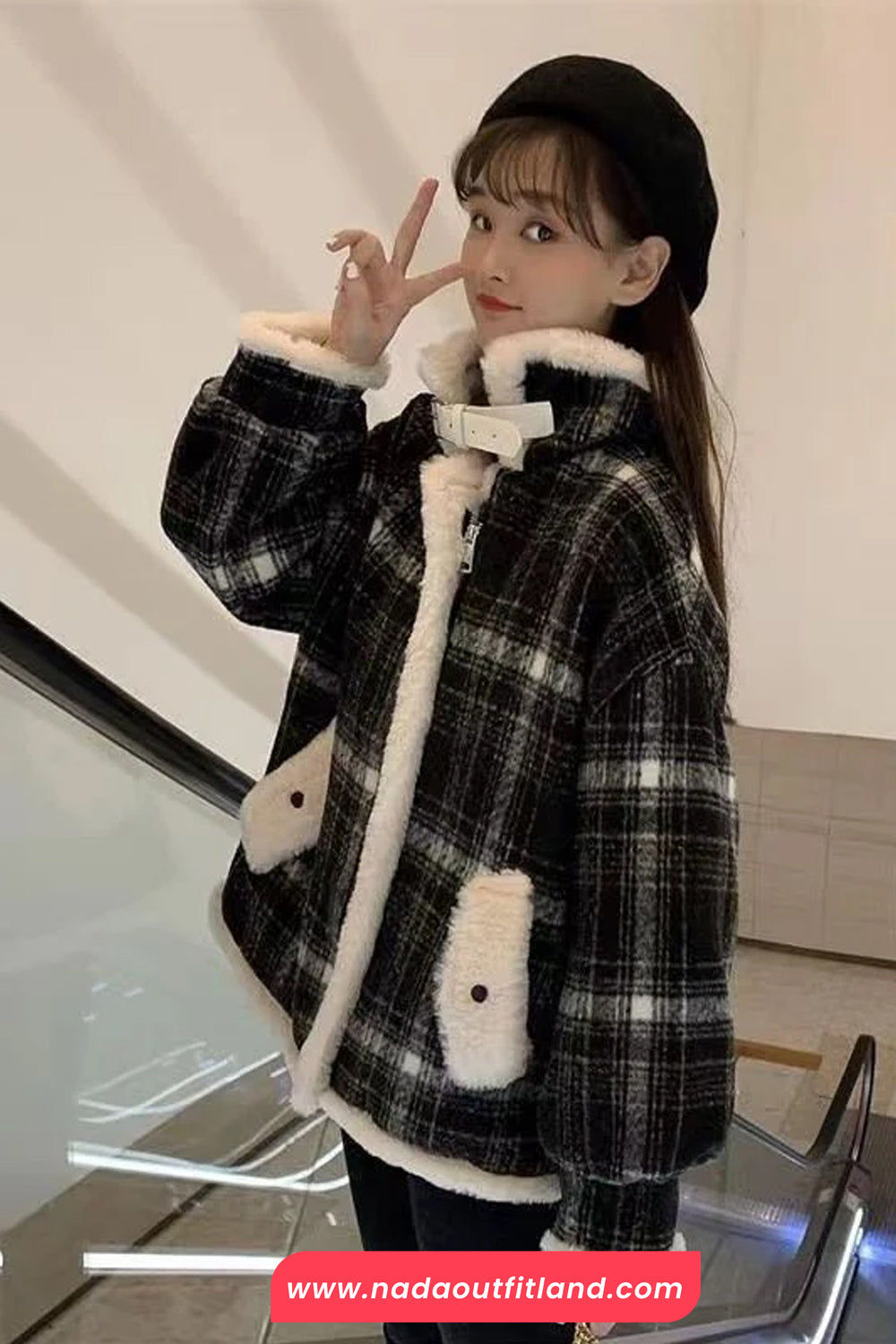Loose Plaid Pattern Woolen Coat Jacket