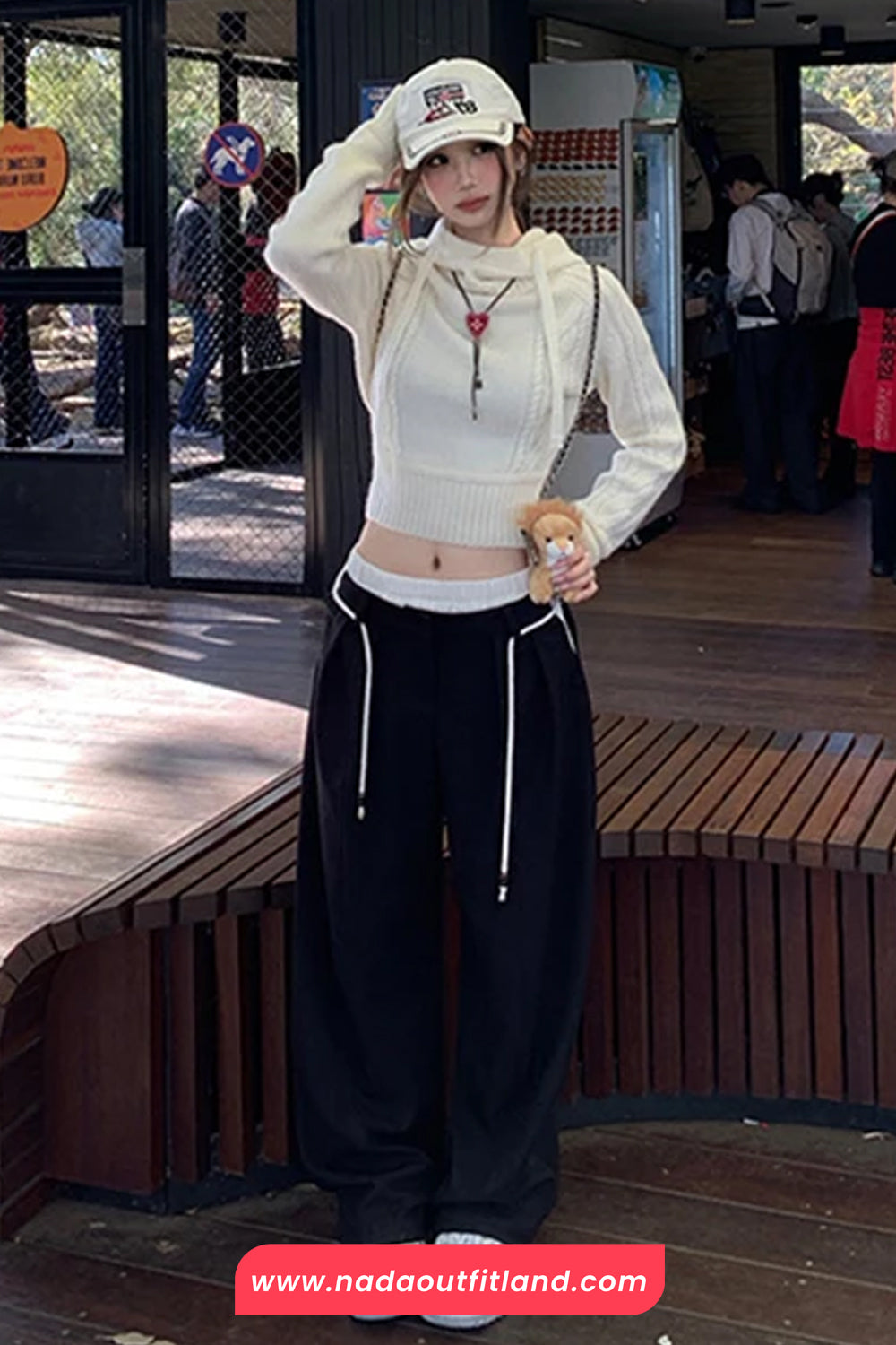 Long Sleeve Cropped Style Hooded Knitted Sweater