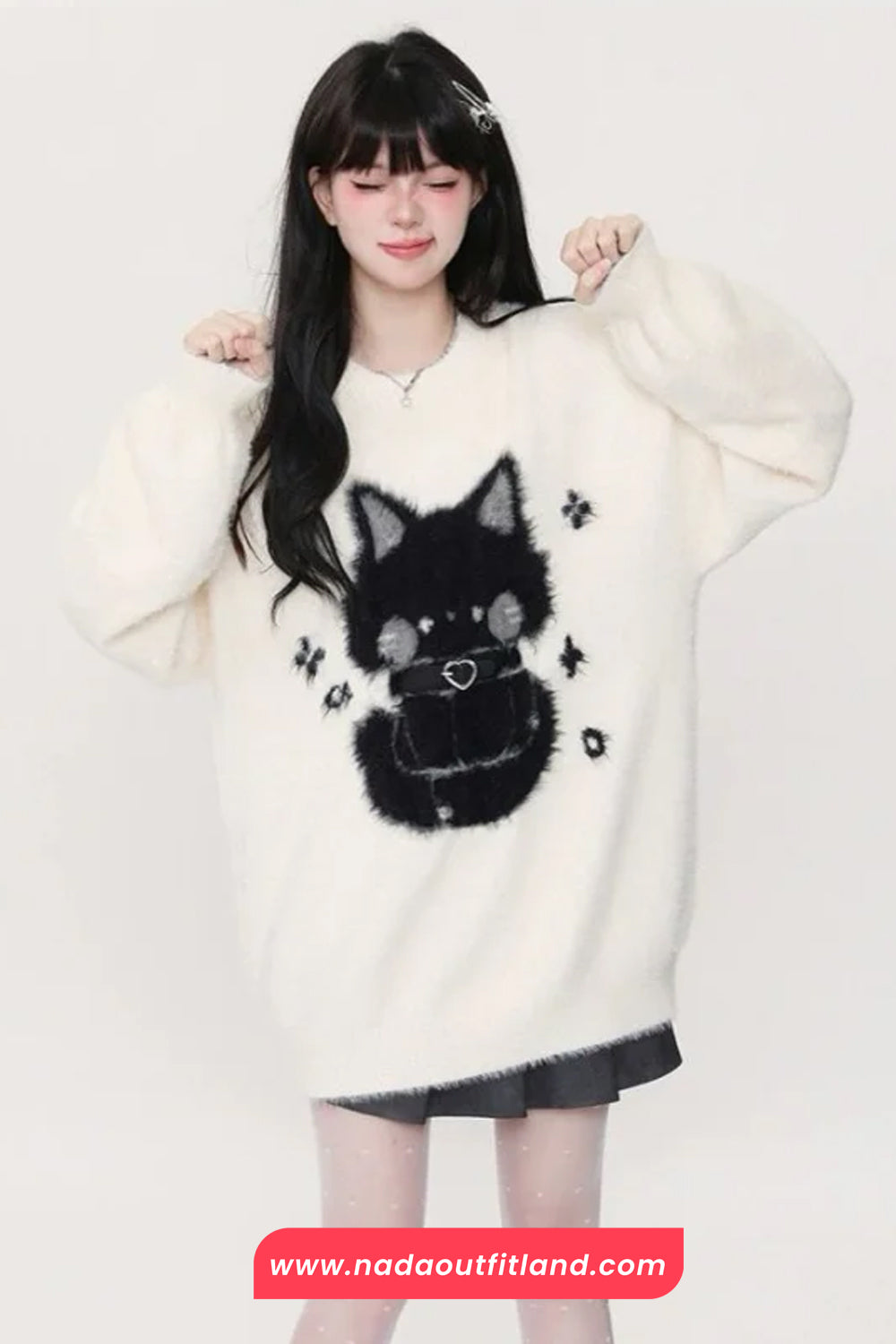 Cute Cat O-Neck Soft Velvet Sweater