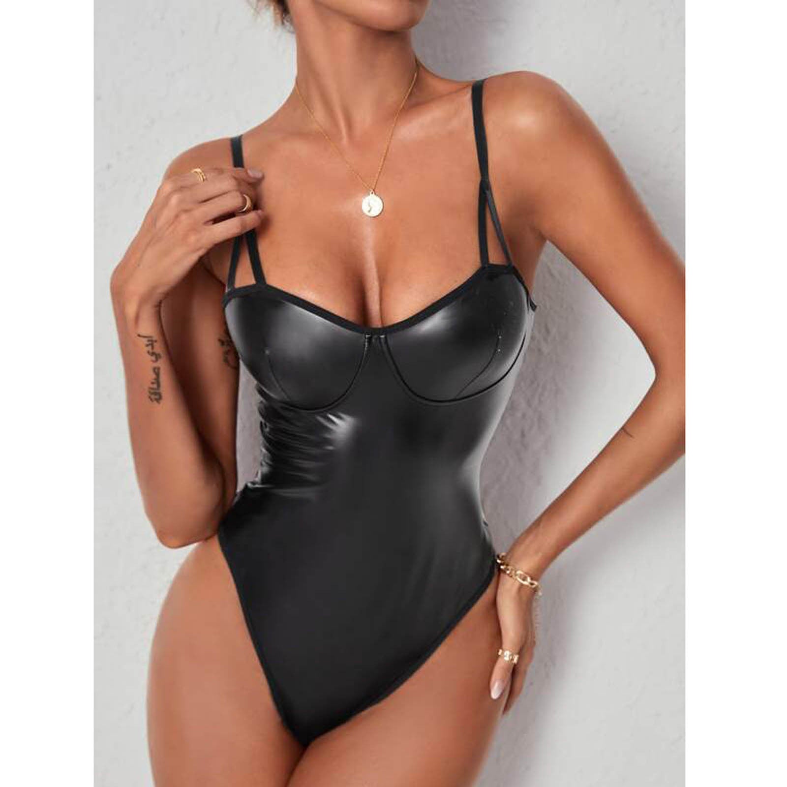 HubLai Lingerie.