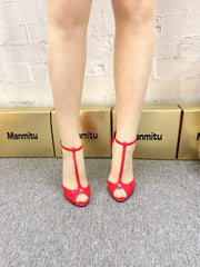 T-belt Hollow Small Fish Mouth Shoes